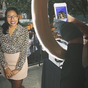 Meet your Posher, Pilar